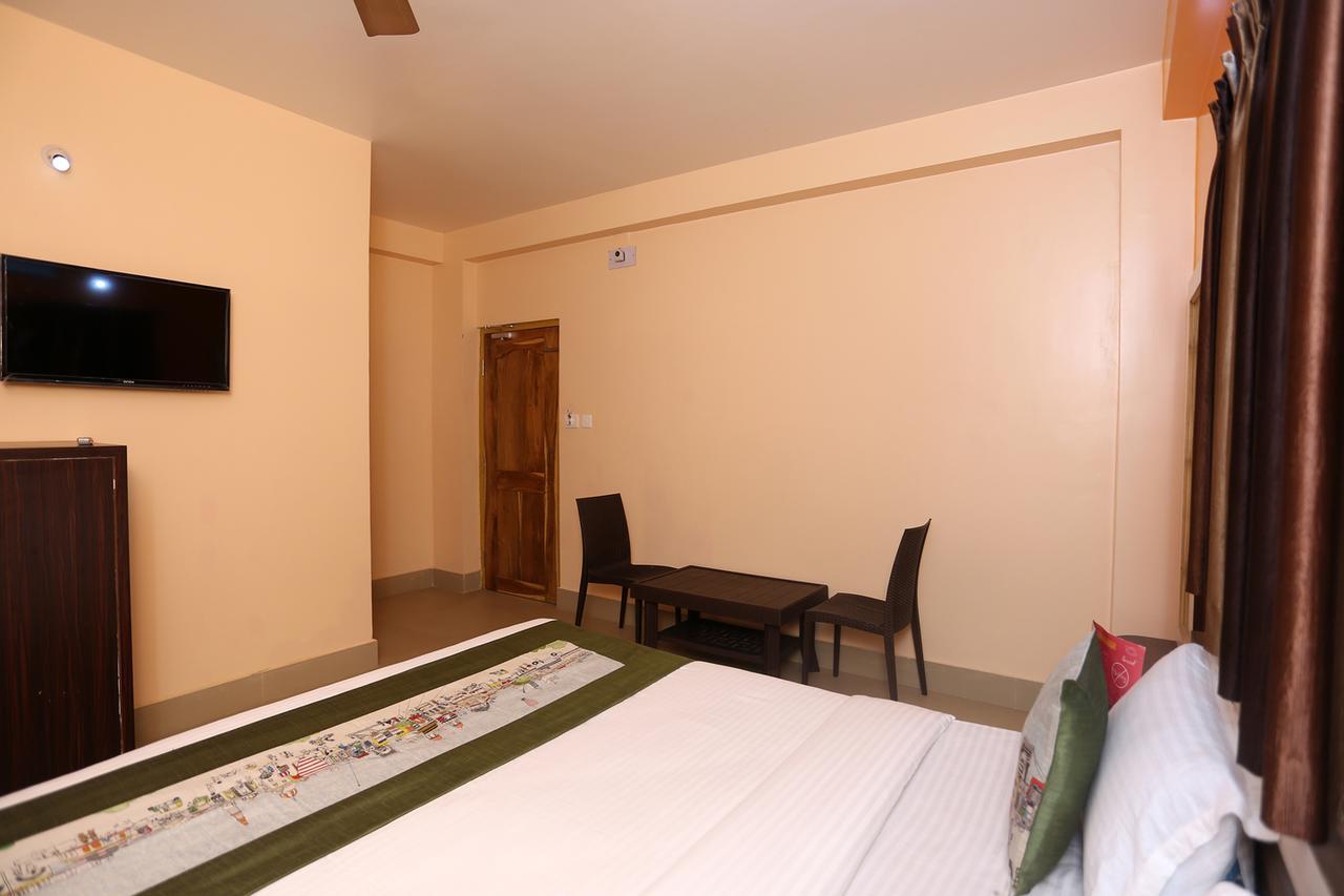 Krishna Residency Hotel Puri Exterior foto